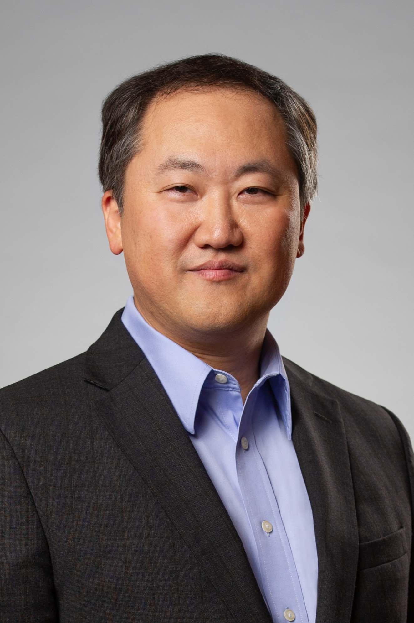 Charles Lee Headshot